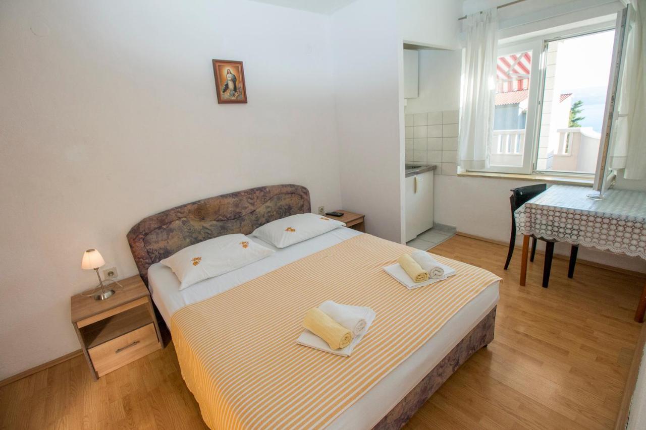 Mrkonjic Branko & Marija Apartmani 오미스 외부 사진