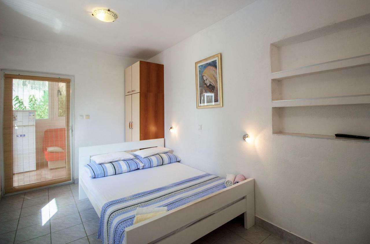 Mrkonjic Branko & Marija Apartmani 오미스 외부 사진