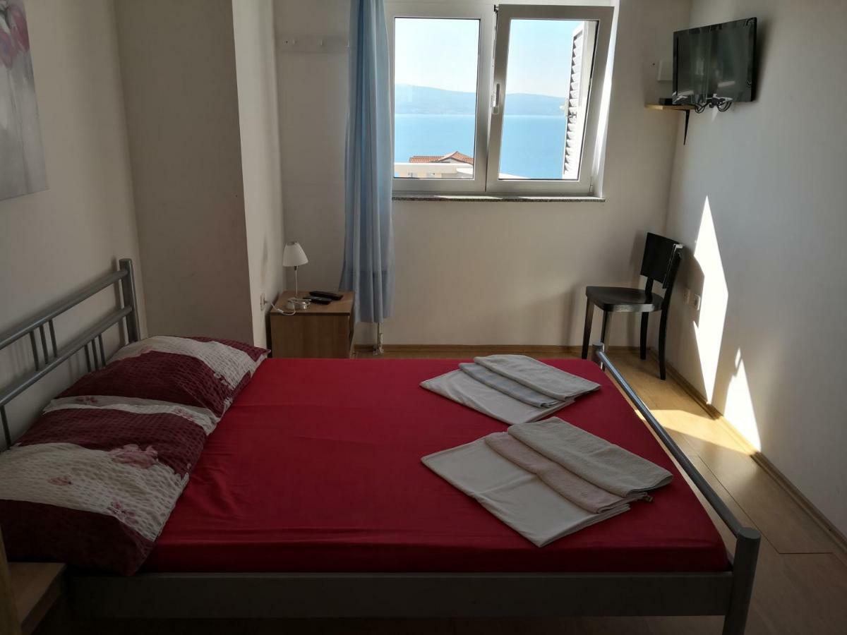 Mrkonjic Branko & Marija Apartmani 오미스 외부 사진
