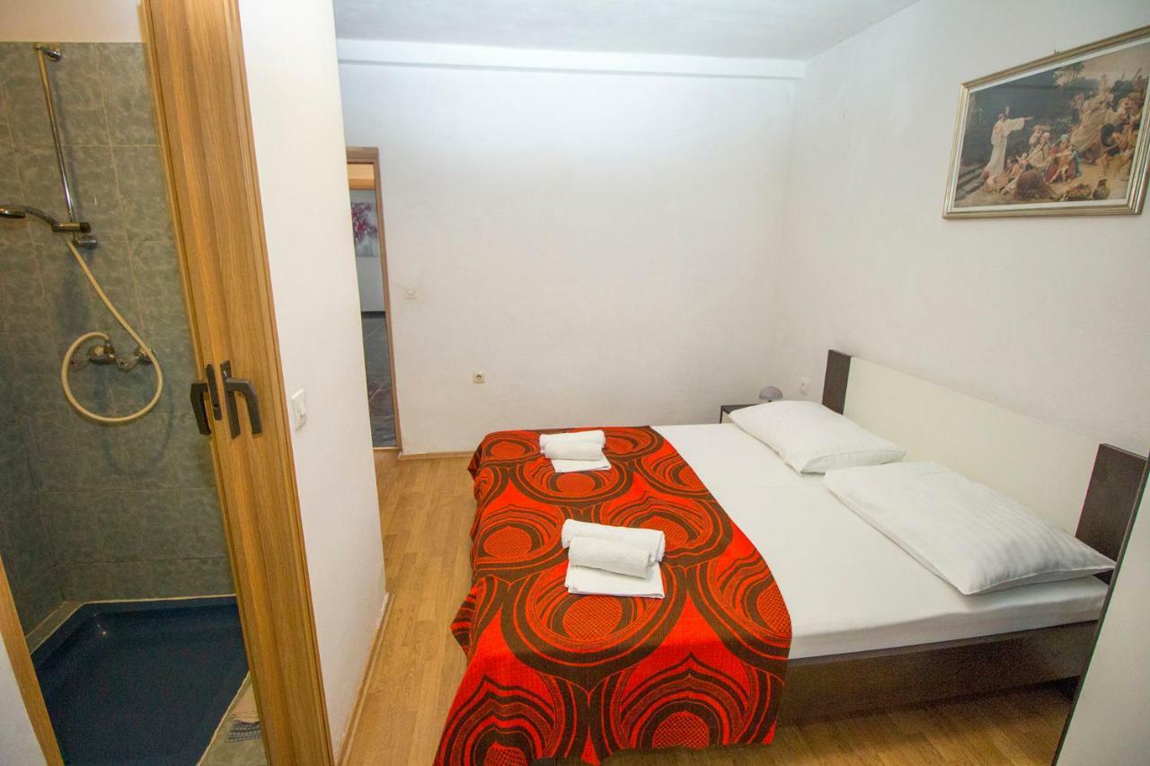 Mrkonjic Branko & Marija Apartmani 오미스 외부 사진