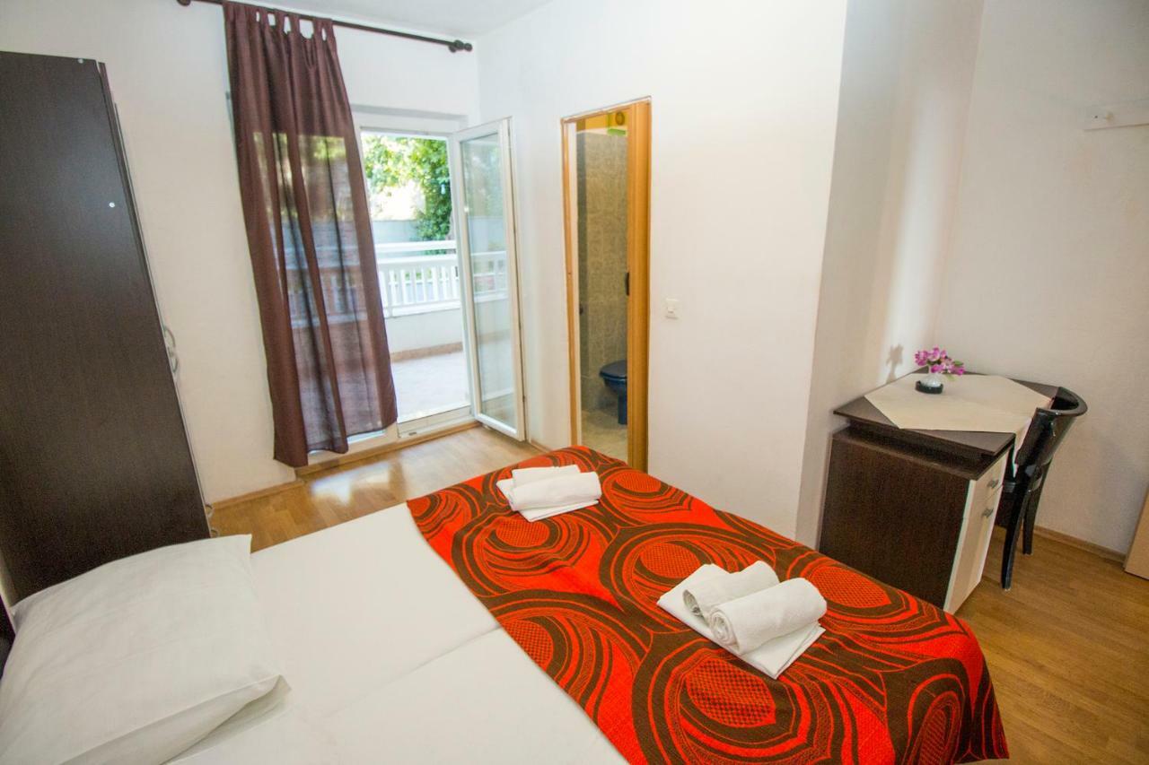 Mrkonjic Branko & Marija Apartmani 오미스 외부 사진