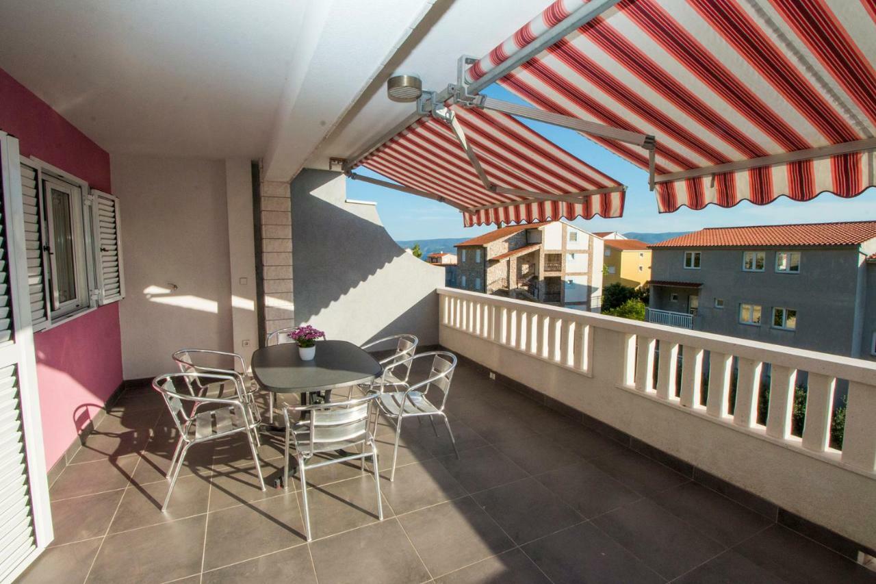 Mrkonjic Branko & Marija Apartmani 오미스 외부 사진